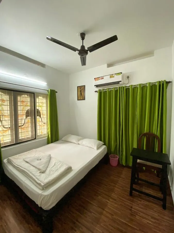 Garggi Kumarakom Village Homestay